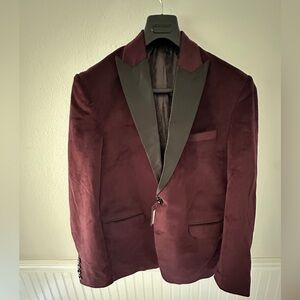NWT French Crown Men's Burgundy Blazer with Black Lapel